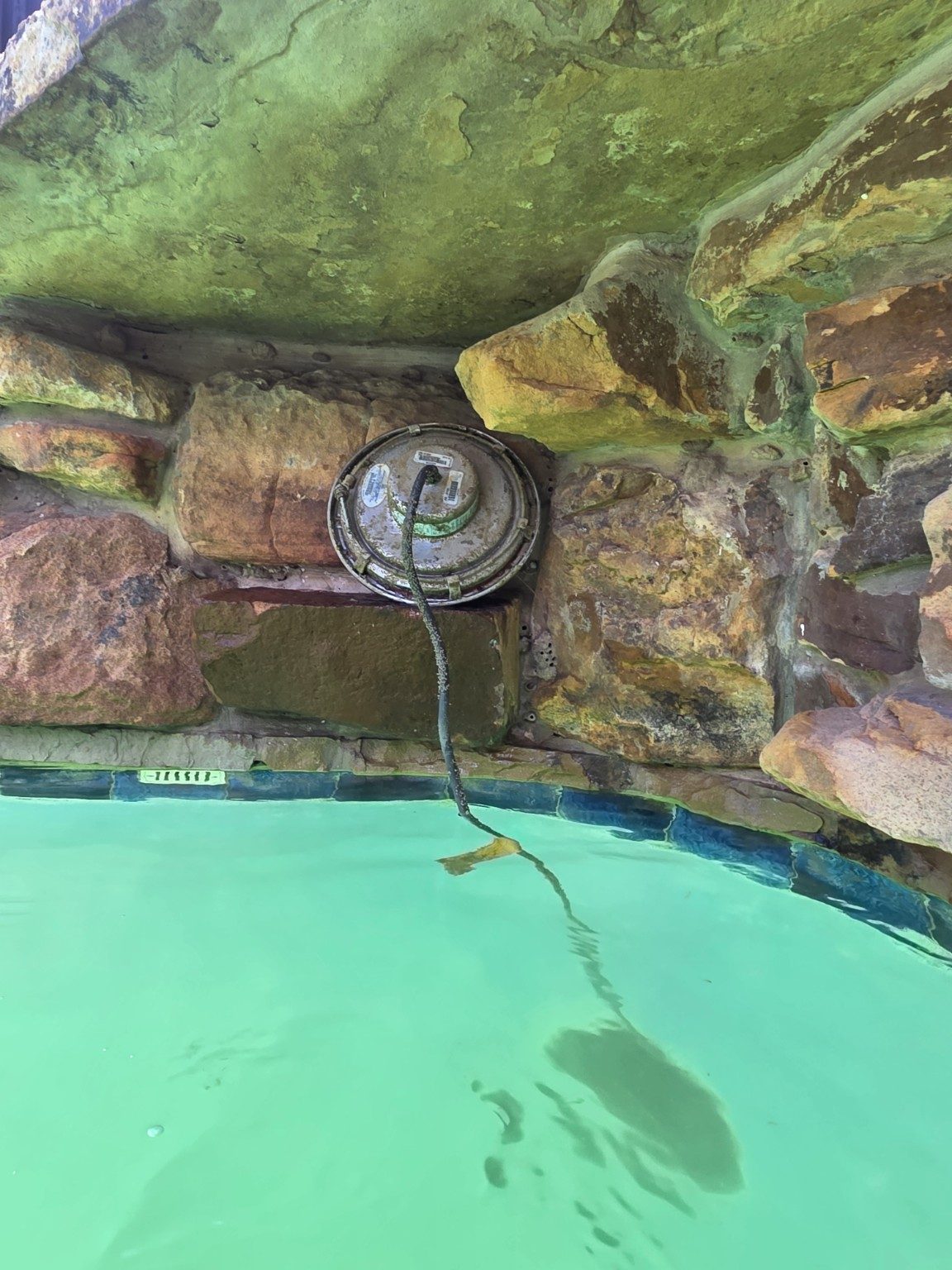 Grotto light repair access